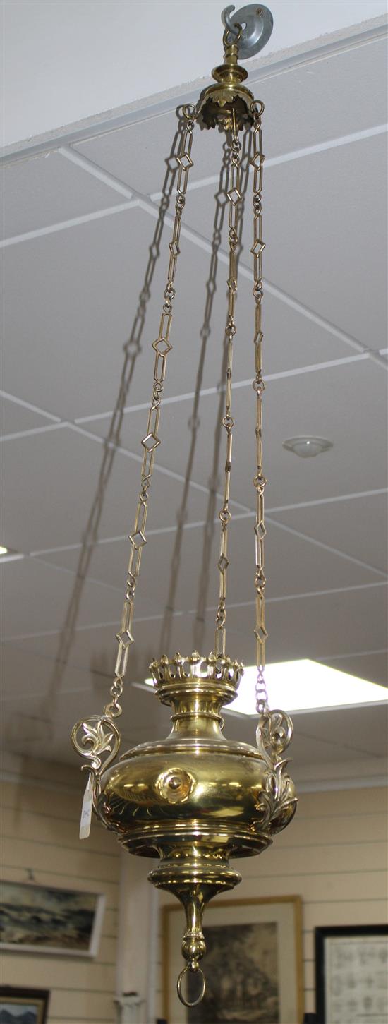 An Edwardian brass hanging oil lamp, drop 104cm